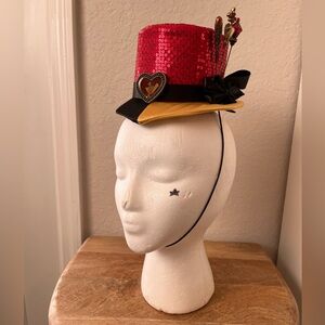 Disney Parks Bound Queen of Hearts Mini Top Hat Fascinator Alice in Wonderland